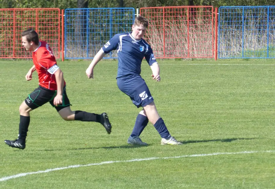 FKNR dorost - Slavoj Bečov 5 - 0