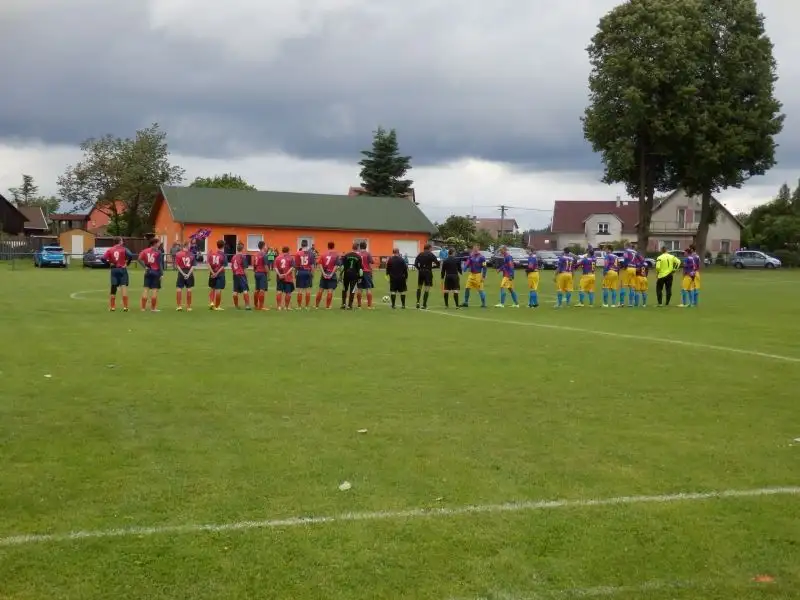 Nakonec porážka: Dynamo Krajková - FKNR 3 : 1